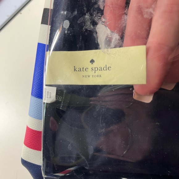 Kate Spade makeup bag - Picture 12 of 12